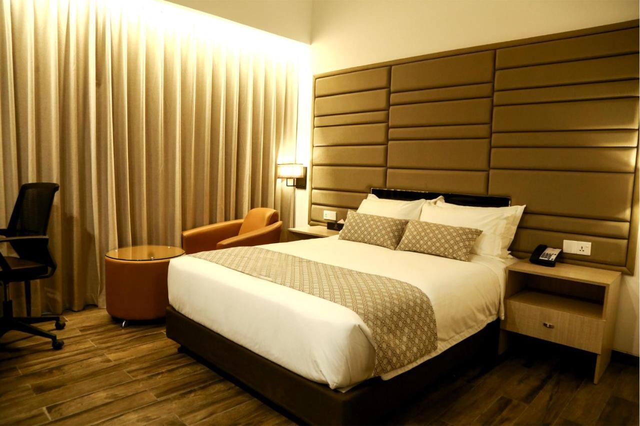 Best Western Sks Chattogram Csittagong Kültér fotó