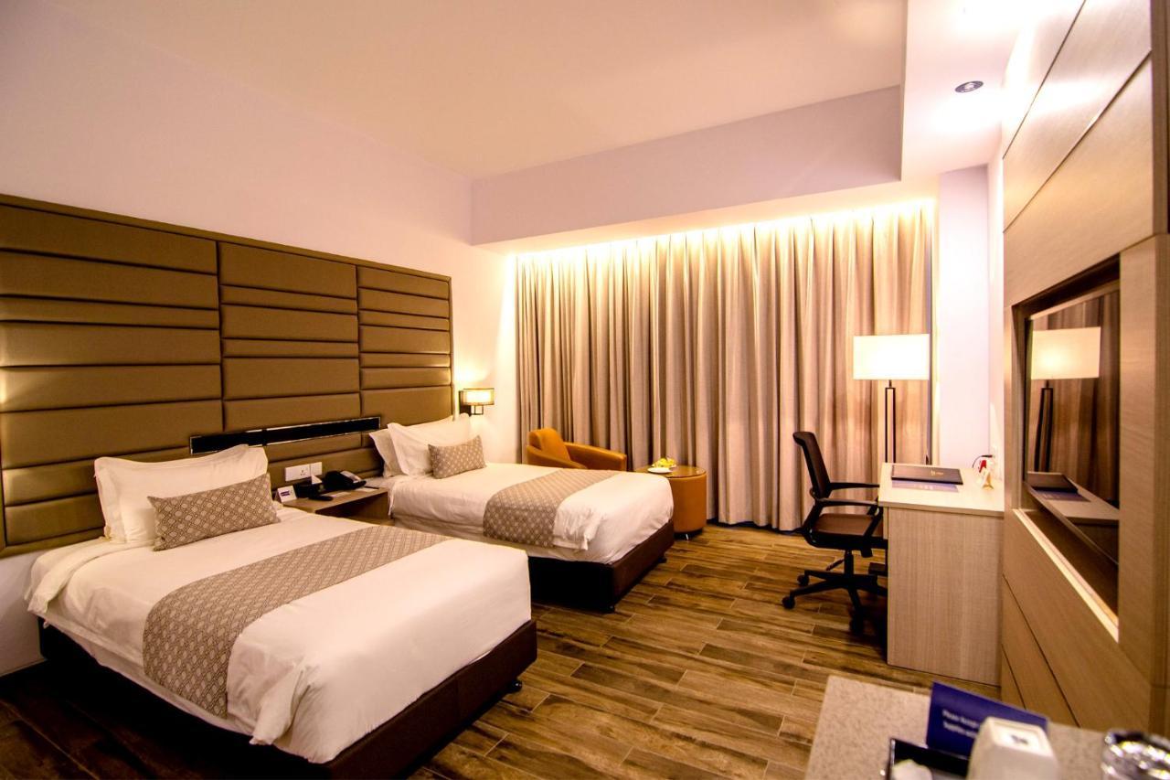 Best Western Sks Chattogram Csittagong Kültér fotó