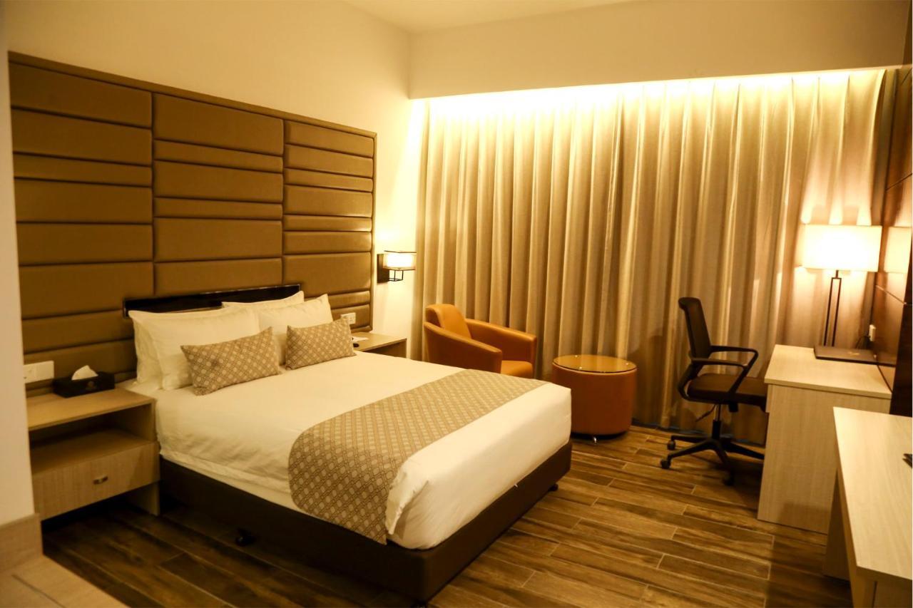 Best Western Sks Chattogram Csittagong Kültér fotó